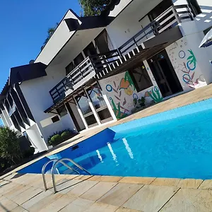 https://taj-mahal-hostel.santa-catarina-brasil.com